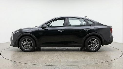 Interstellar Gray 2025 Kia K4 LXS