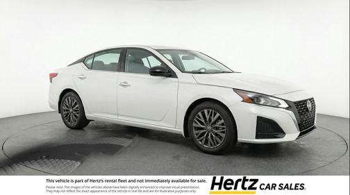 Glacier White 2025 Nissan Altima SV FWD