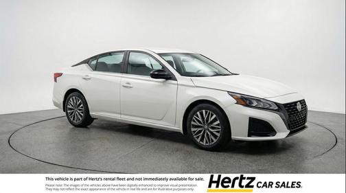 Glacier White 2025 Nissan Altima SV FWD