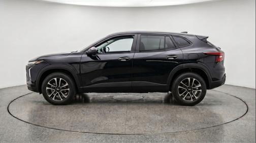 Mosaic Black Metallic 2025 Chevrolet Trailblazer LT