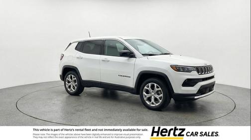 Bright White Clearcoat 2025 Jeep Compass Latitude