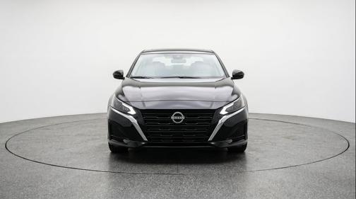 Super Black 2025 Nissan Altima SV FWD