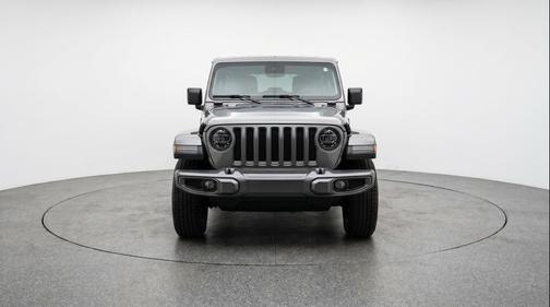 Granite Crystal Metallic Clearcoat 2025 Jeep Wrangler Sport S