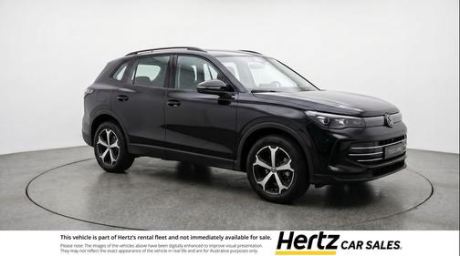 deep black pearl 2026 Volkswagen Tiguan 2.0T SE