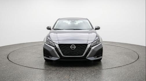 Gun Metallic 2025 Nissan Altima SV FWD