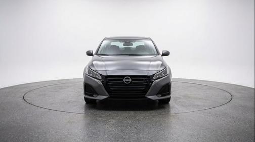 Gun Metallic 2025 Nissan Altima SV FWD
