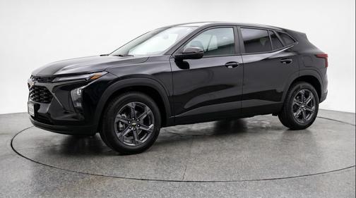 Black 2025 Chevrolet Blazer 2LT