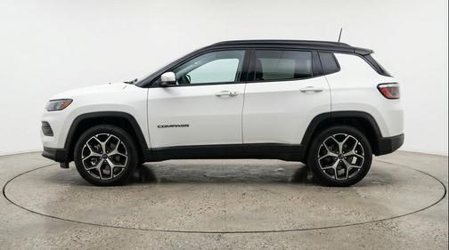 Bright White Clearcoat 2025 Jeep Compass Limited