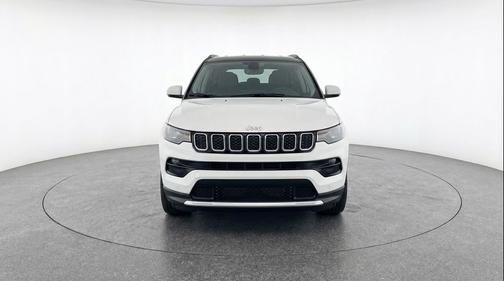 Bright White Clearcoat 2025 Jeep Compass Limited