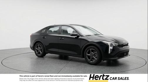 Aurora Black Pearl 2025 Kia K4 LXS