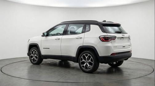 Bright White Clearcoat 2025 Jeep Compass Limited