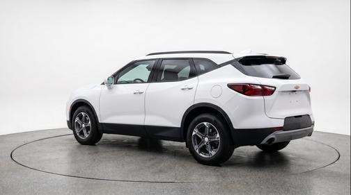 Summit White 2025 Chevrolet Blazer 2LT
