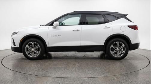 Summit White 2025 Chevrolet Blazer 2LT