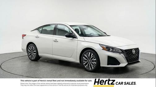 Glacier White 2025 Nissan Altima SV FWD