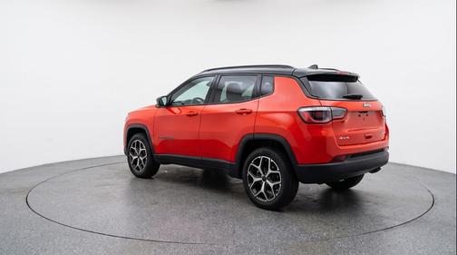 Red Hot Pearlcoat 2025 Jeep Compass Limited