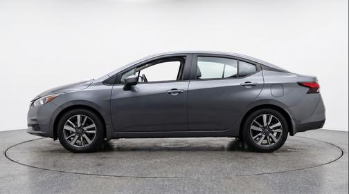 Gun Metallic 2025 Nissan Versa 1.6 SV
