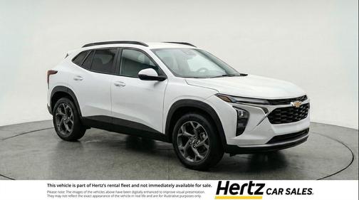 Summit White 2025 Chevrolet Trax LT