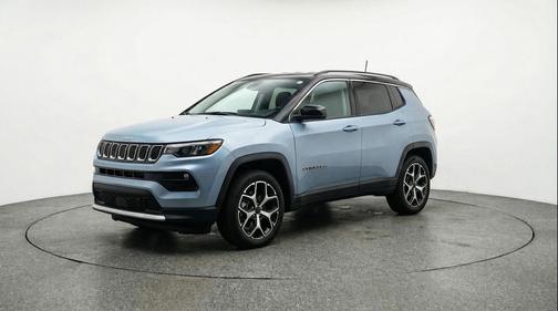 Silver Zynith Metallic Clearcoat 2025 Jeep Compass Limited