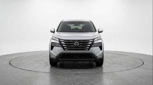 Brilliant Silver Metallic 2025 Nissan Rogue SV