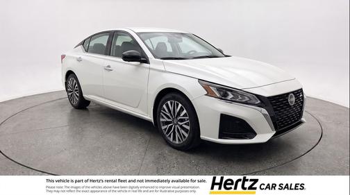Glacier White 2025 Nissan Altima SV FWD