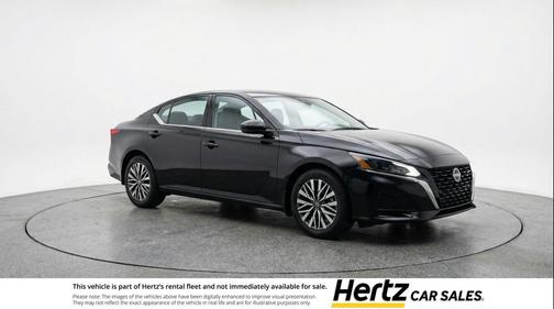 Super Black 2025 Nissan Altima SV FWD