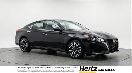Super Black 2025 Nissan Altima SV FWD