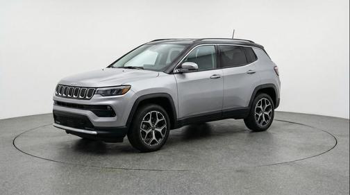 Silver Zynith Metallic Clearcoat 2025 Jeep Compass Limited