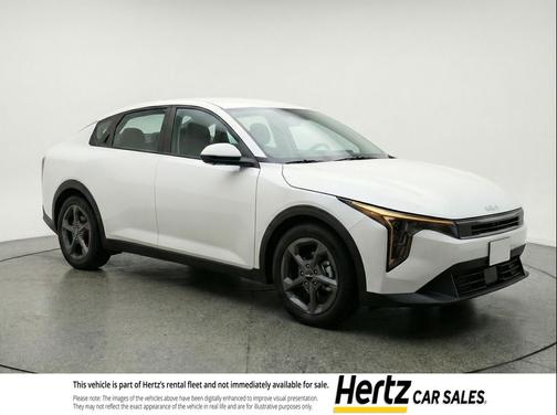 Snow White Pearl 2025 Kia K4 LXS