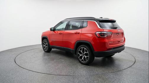 Red Hot Pearlcoat 2025 Jeep Compass Limited