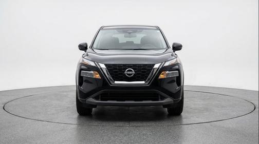 Super Black 2025 Nissan Rogue SV