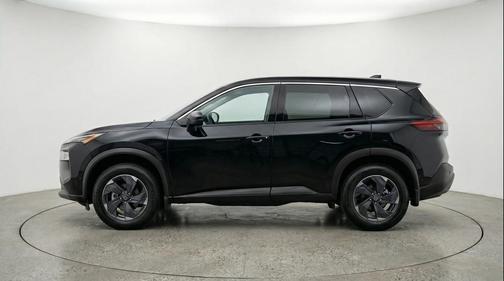 Super Black 2025 Nissan Rogue SV