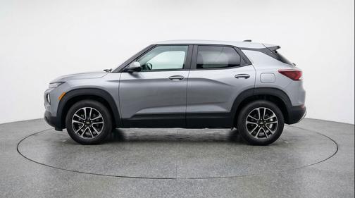 Sterling Gray Metallic 2025 Chevrolet Trailblazer LT