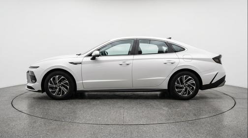 Serenity White 2026 Hyundai SONATA Hybrid Base