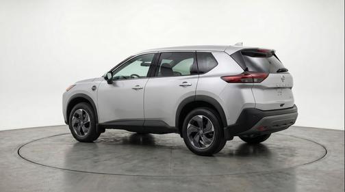 Brilliant Silver Metallic 2025 Nissan Rogue SV