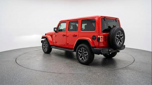 Firecracker Red Clearcoat 2025 Jeep Wrangler 4-Door Sahara 4x4