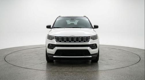 Bright White Clearcoat 2025 Jeep Compass Limited