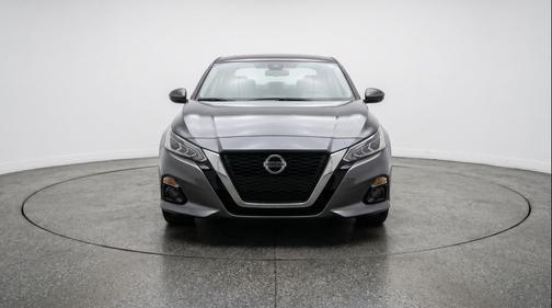 Gun Metallic 2025 Nissan Altima SV FWD