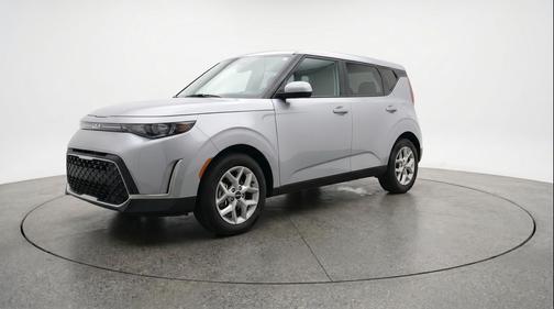 Steel Gray 2025 Kia Soul LX