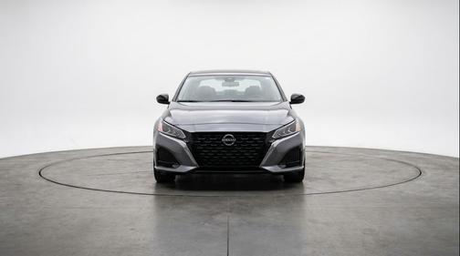 Gun Metallic 2025 Nissan Altima SV FWD