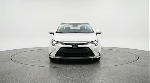 Ice Cap 2025 Toyota Corolla LE