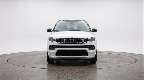 Bright White Clearcoat 2025 Jeep Compass Limited
