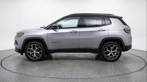 Silver Zynith Metallic Clearcoat 2025 Jeep Compass Limited