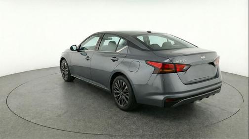 Gun Metallic 2025 Nissan Altima SV FWD