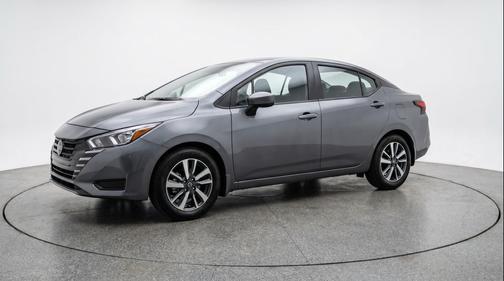 Gun Metallic 2025 Nissan Versa 1.6 SV