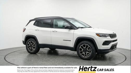Bright White Clearcoat 2025 Jeep Compass Trailhawk