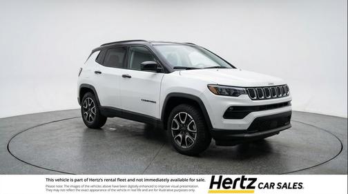 Bright White Clearcoat 2025 Jeep Compass Trailhawk