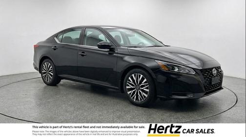 Super Black 2025 Nissan Altima SV FWD