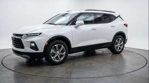 Summit White 2025 Chevrolet Blazer 2LT