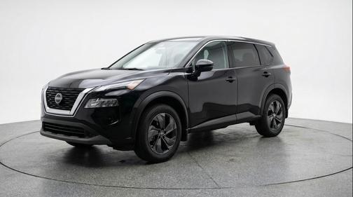 Super Black 2025 Nissan Rogue SV