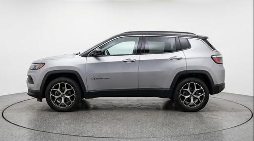 Silver Zynith Metallic Clearcoat 2025 Jeep Compass Limited